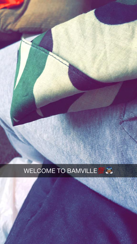 CamoFlushh's tweet photo. #LongLiveBamBam πΌπΎπ― #BAMVILLE http://t.co/Exj1auEFLv