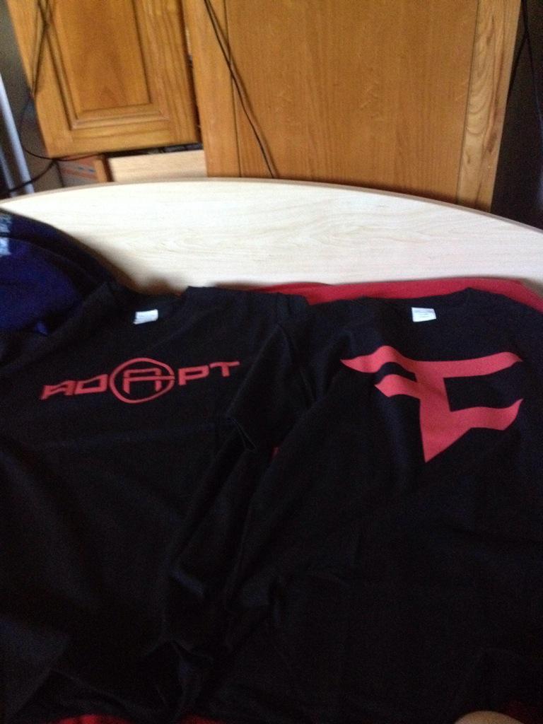 iSelectsYT's tweet photo. @FaZeClan @FaZeAdapt #FaZeUp http://t.co/INWJD9wq2v
