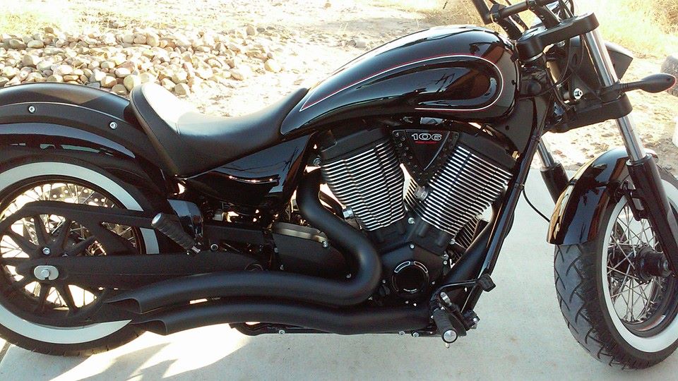 VictoryBikes's tweet photo. Sean knows how to build in all black. Thank you for your service &amp; thank you for sharing your ride. #MilitaryMonday http://t.co/XvlEZanixs