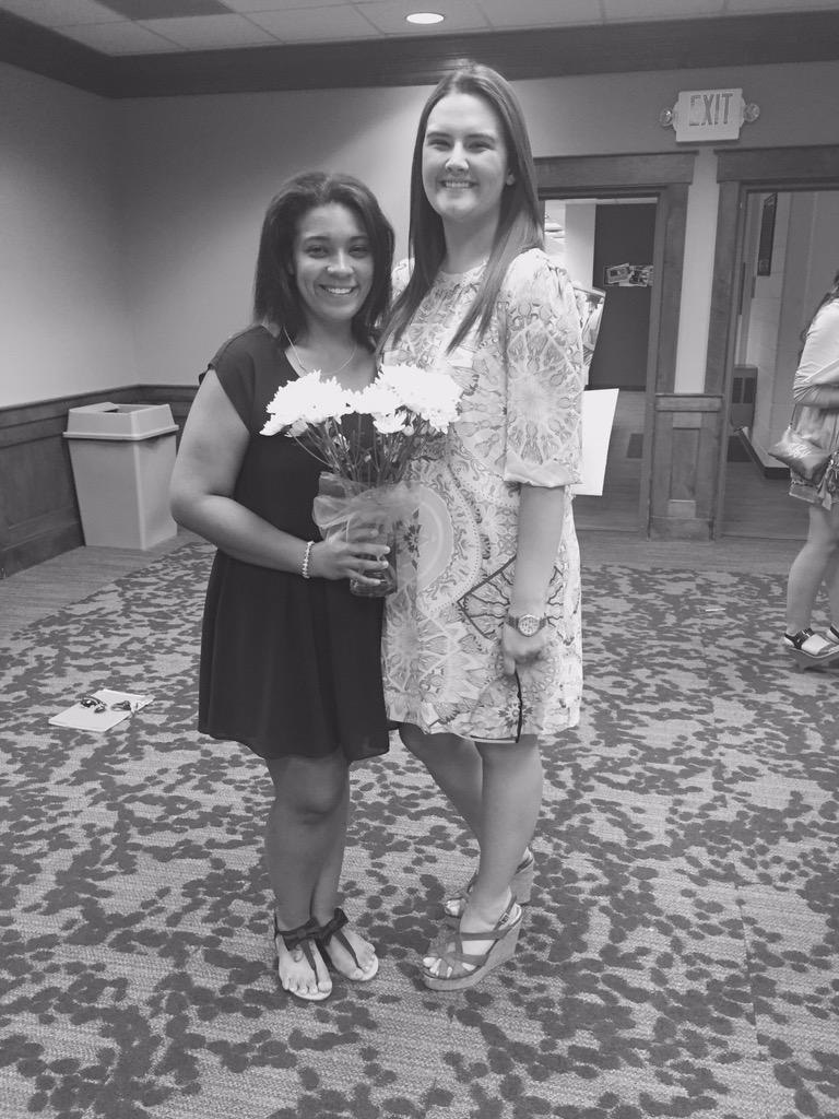 _MistiLee's tweet photo. Happy graduation day to my woe @melodiousx92 &amp; my fave @kctroutt 💕 love you both so much! http://t.co/8hAvw12k3d