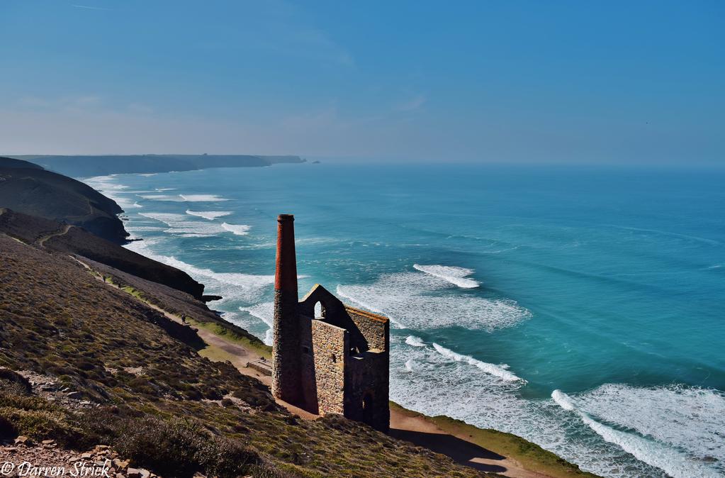 ILoveCornwallUK's tweet photo. Missing #Poldark? Try one of these #fantastic experiences when visiting #Cornwall http://t.co/XL2s2zSo8d http://t.co/QIUmTGTGio
