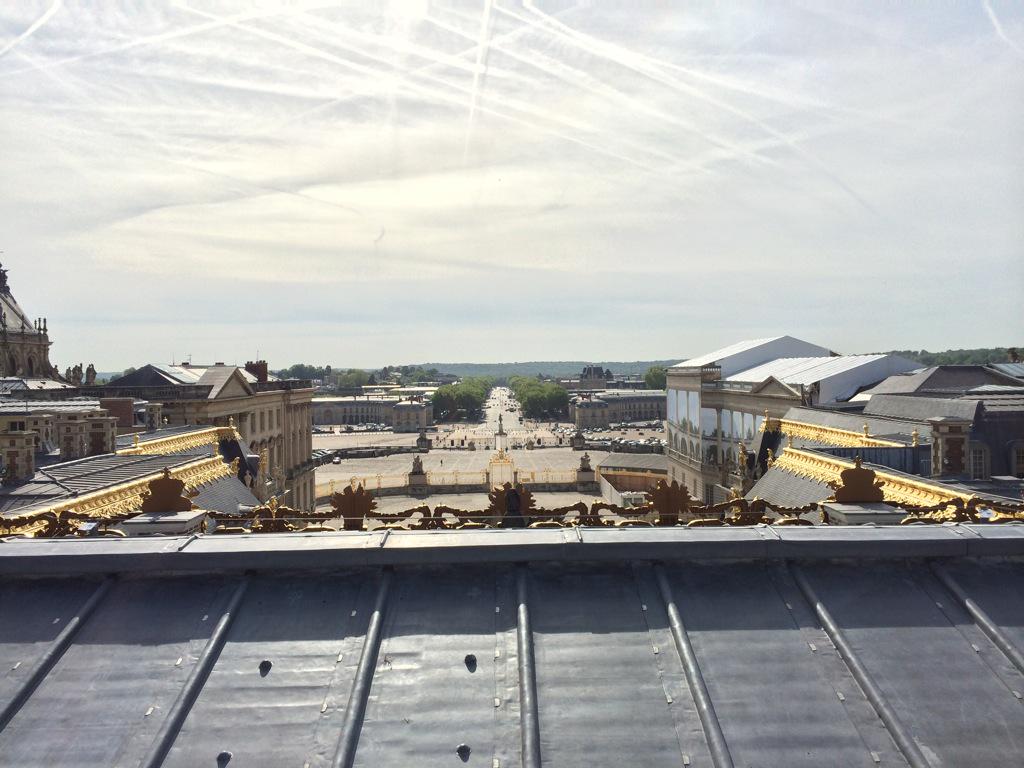#MagnifiqueFrance vue des toits du château de Versailles! Cc @BeautifulFrance @We_Love_France @CastlesOfFrance