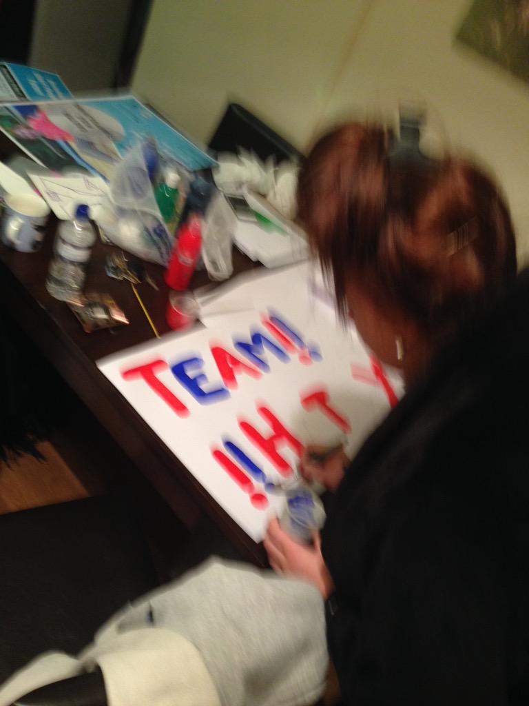 Our_Arry's tweet photo. Banners are made and ready http://t.co/cjxnU8kFug