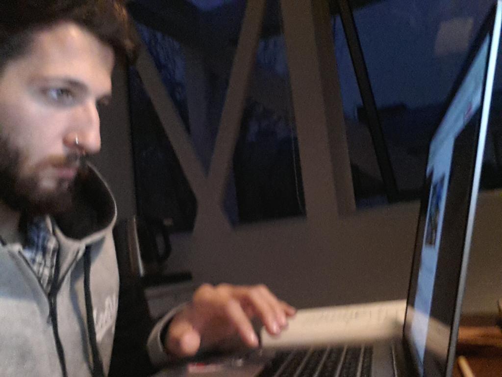 elpatadepollo's tweet image. #CompraSentado y participa