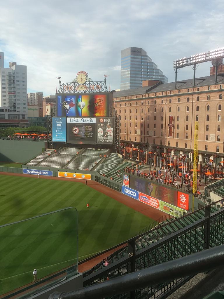 RynesPhotog's tweet photo. @NorrisandDavis @ReOpeningDay from section 318...ready to welcome back J....J...
Hardy back as well. http://t.co/5qTSlGnYti