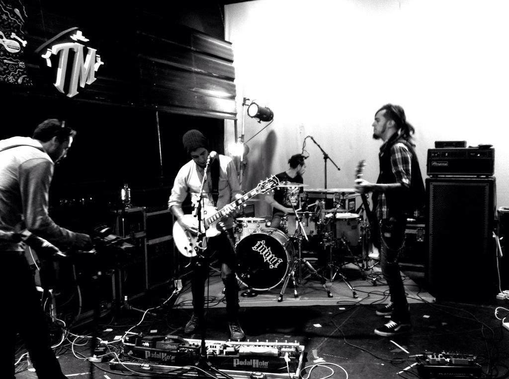 Ahora en #TuMuch <a href="/JaqueReina/">Jaque.reina</a> ! Miralos en vivo por <a href="/MuchMusicLA/">MUCHMUSIC</a> o por tu.muchla.com