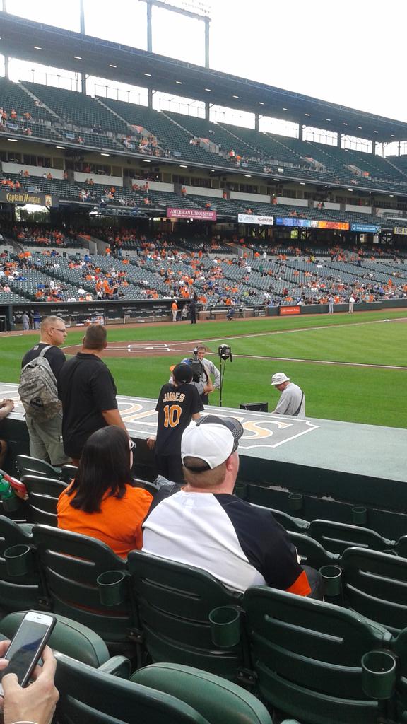 pwarren2044's tweet photo. @ReOpeningDay @MolaReports @Orioles http://t.co/Eqrwsify9l