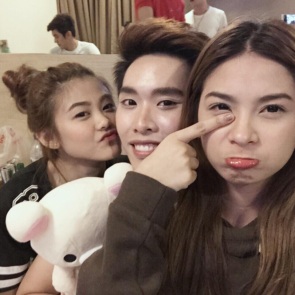 valentinersls's tweet photo. SBFF #SUPERBESTFRIENDSFOREVER #Ronamchen http://t.co/15Bi3fEx5d