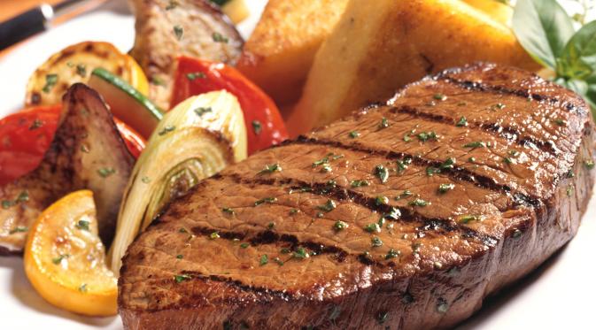 hstoto's tweet photo. "@liputan6dotcom: Ini Dia Steak Paling Enak Di Jakarta http://t.co/B0IGajfPP4 http://t.co/8eJAFZbuk5"