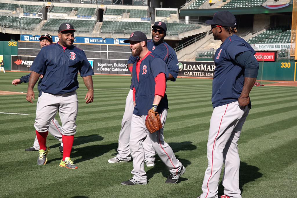 RedSox's tweet photo. Stretch time in Oakland. 10pm west coast #RedSox baseball. http://t.co/0NfceQjxte