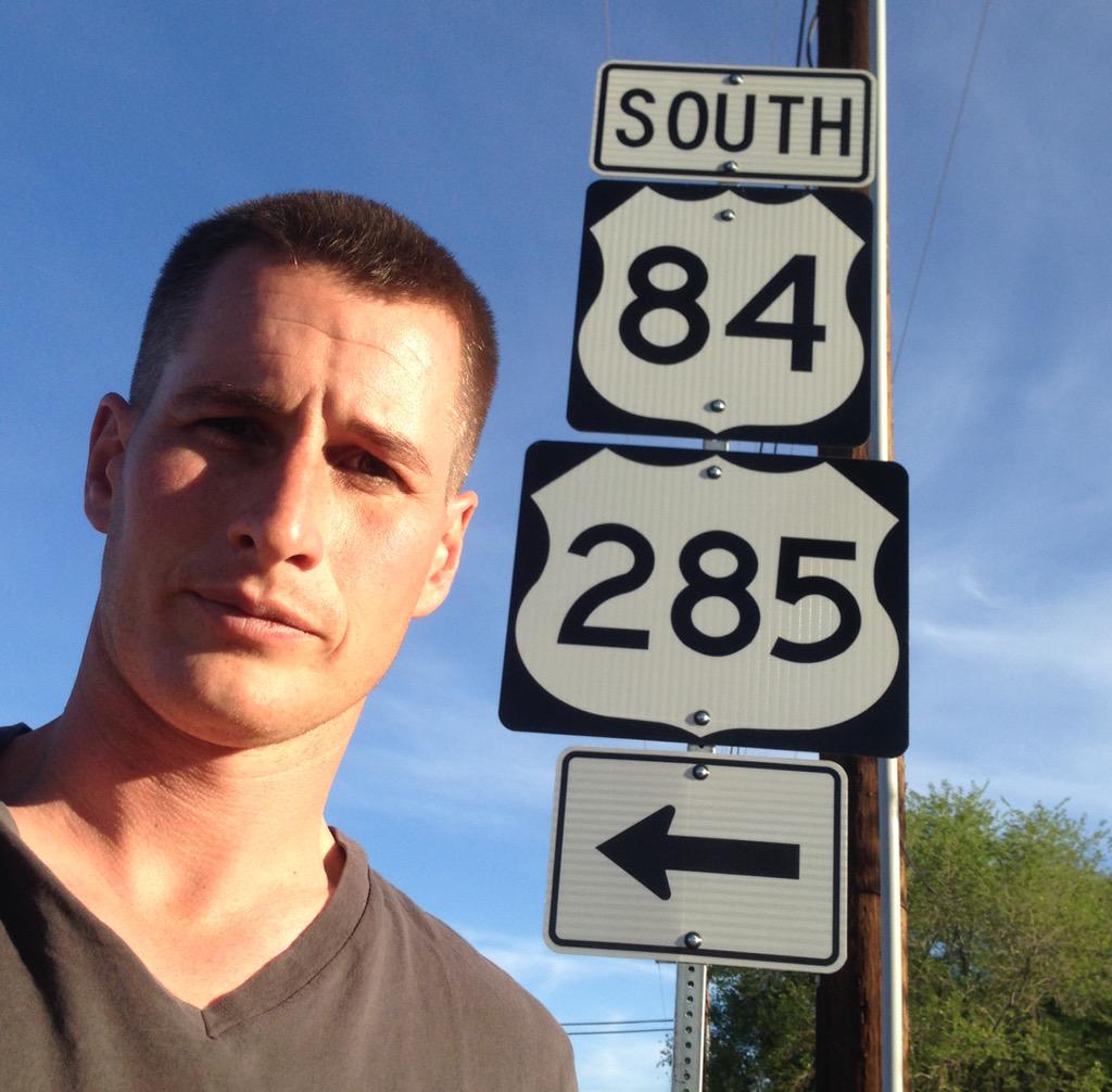 unrealfehr's tweet image. Left on #285South anyone? #Roswell