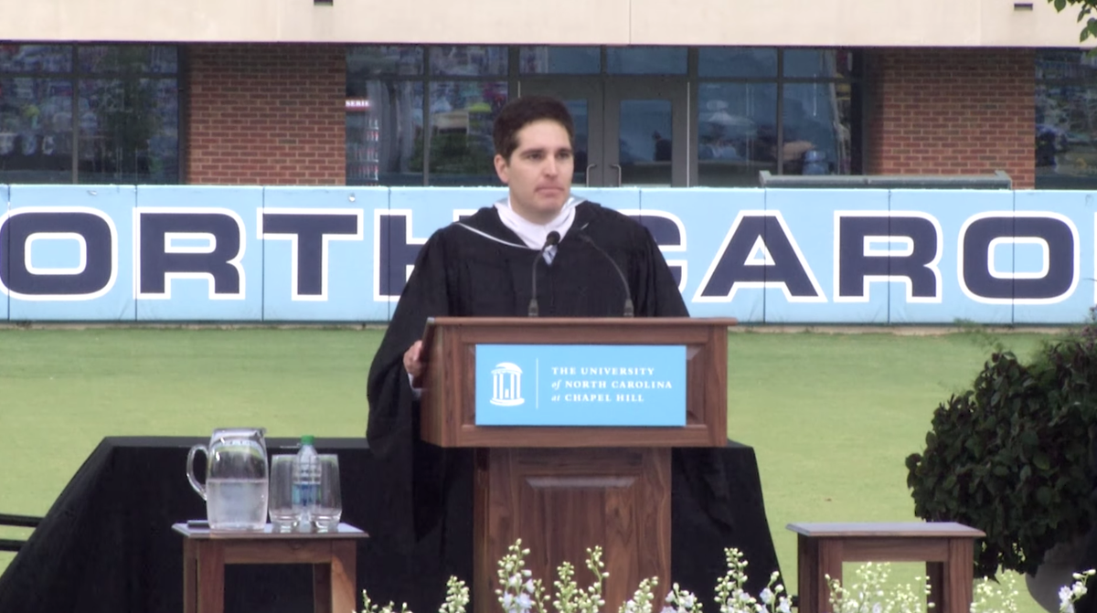 MoreheadCain's tweet photo. โPursue your own pathโ โ encouragement for #UNC15 graduates to go their own way. http://t.co/HT1RT3curz http://t.co/wpku3nAAdq