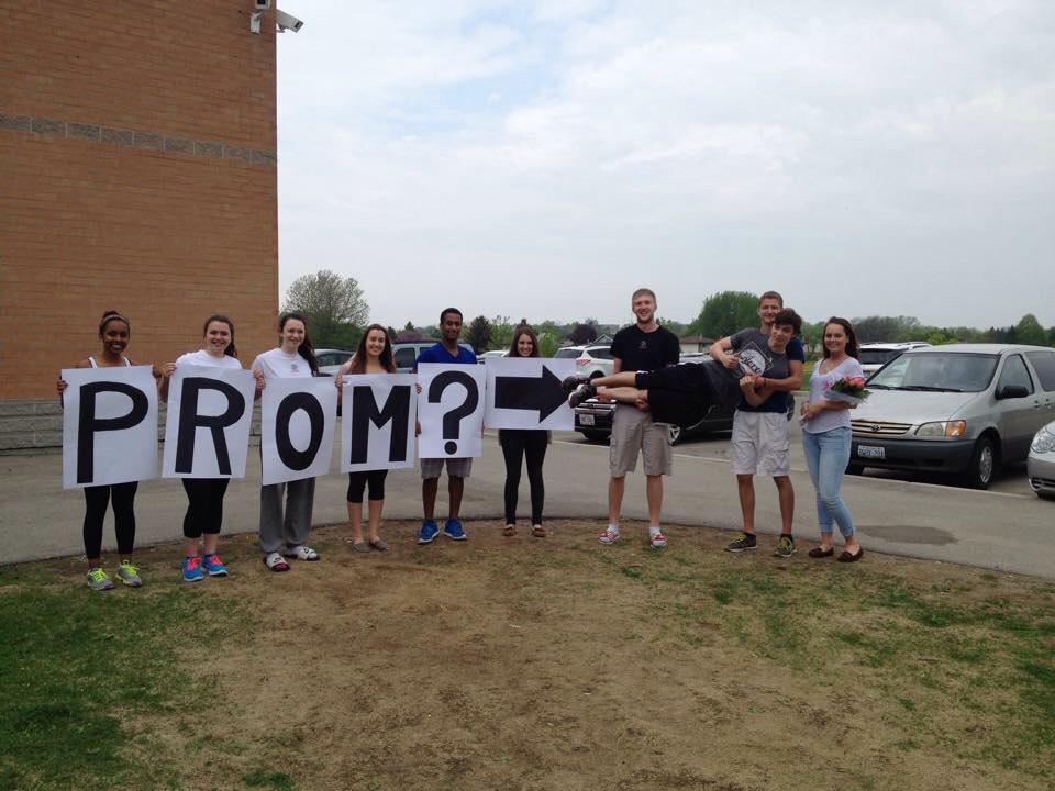 ajgrenier's tweet image. Shaboy promposed☺️🌷