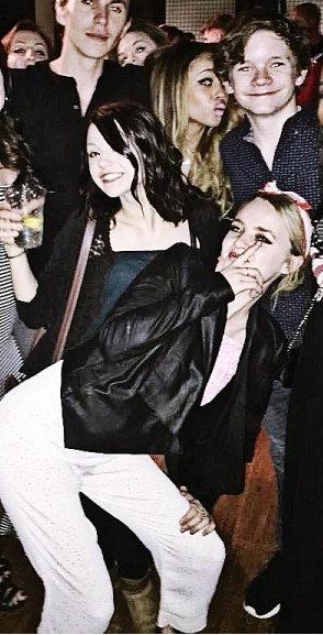 KEENRULER's tweet image. Weirdo's @ChymousMaven and @DolessVituoso.