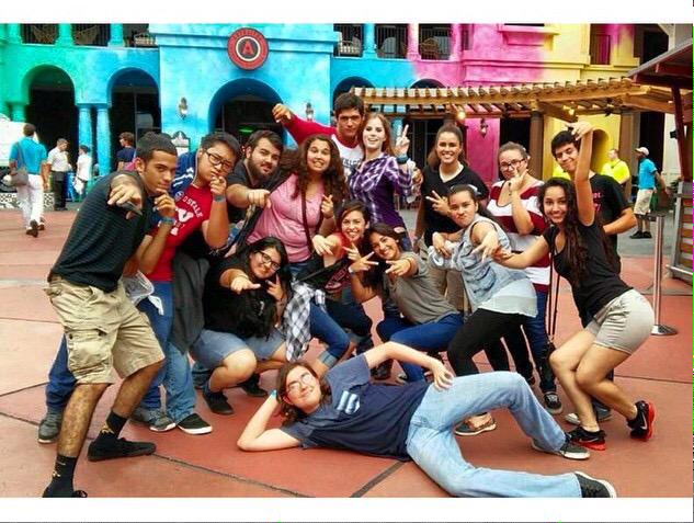 macosta008's tweet photo. TAKE ME BACK!!! #gradbash2015 http://t.co/40TUzQ6xID