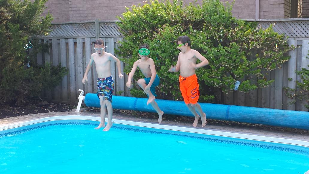 CherylCloutier2's tweet image. #first2spring