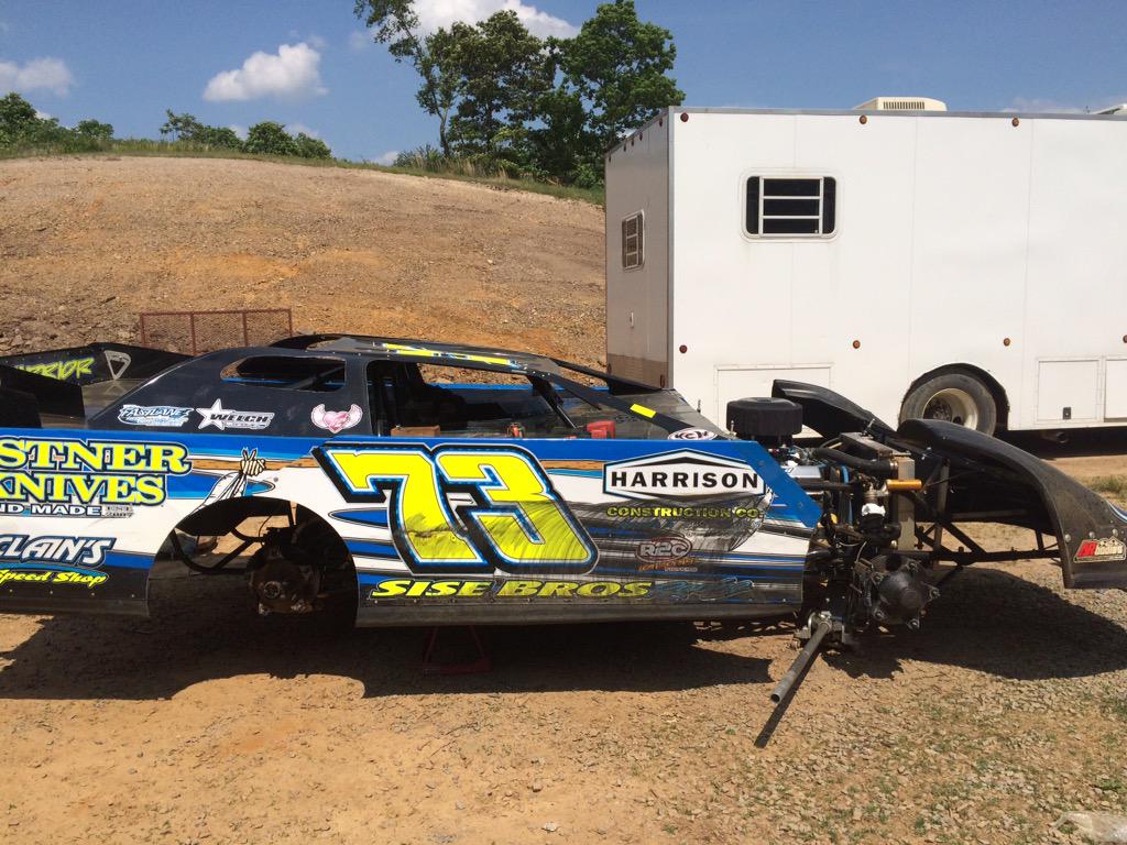 TrevorSise's tweet photo. Washday #worstpartaboutracing http://t.co/cg03s3ILce