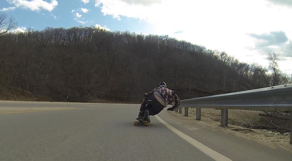 rolltree's tweet photo. Team rider Alex Plunkett taking a fast right on his Descendant #SkateRollingTree http://t.co/YOwYb0oVSK