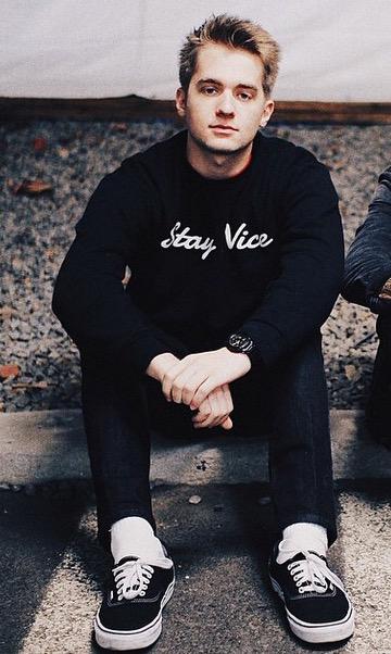 SDKLXYOUTS's tweet image. Here&apos;s a Joey layout