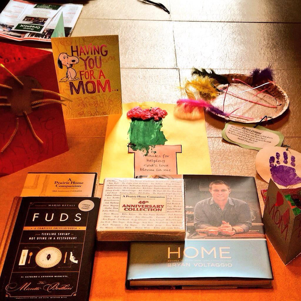 bendgibbons's tweet photo. Day1296: You know it's a geeky household when the #MothersDay gifts consist of things heard on #publicradio. #aphc40 http://t.co/ETmsbOEfhK