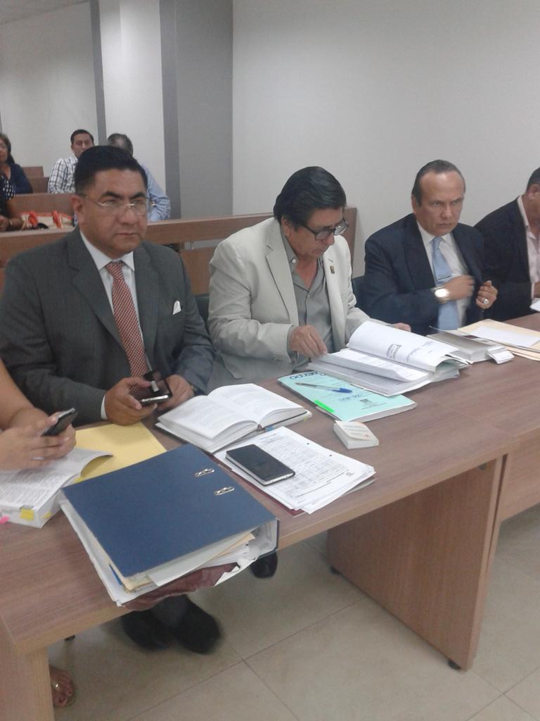 jriofriofiscal2's tweet photo. Sala Penal #Guayas negó pedido revocatoria a prisión preventiva solicitado por gerente #Terrabienes Jorge O.T. http://t.co/UQmiVHUd3U