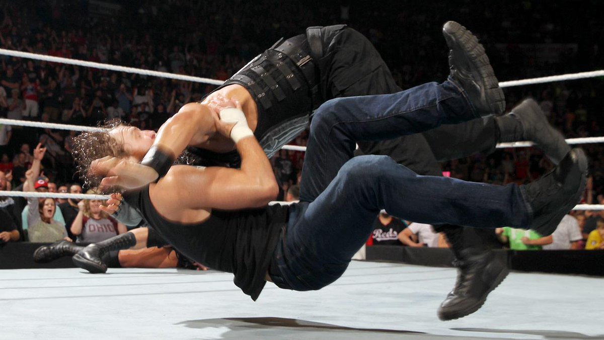 RomanReignsNet's tweet image. Complete Raw Digitals - roman-reigns.net/gallery/thumbn… #RomanReigns