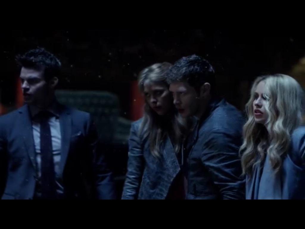 _wennie__'s tweet photo. It seems that we are orphans #TheOriginals #AshesToAshes http://t.co/2z8QhLL5Go