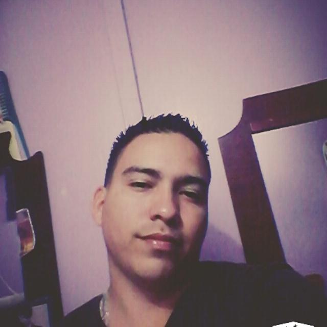 erick4ta tweet picture