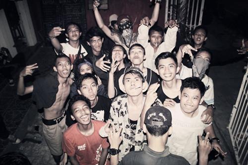 FahrenheitHC tweet media