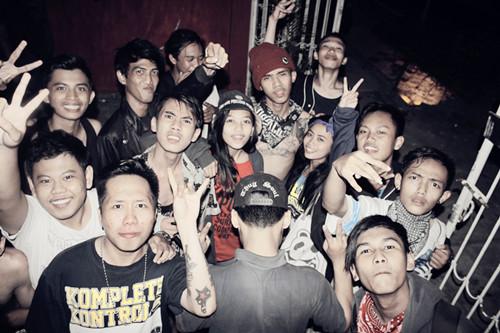 FahrenheitHC tweet media