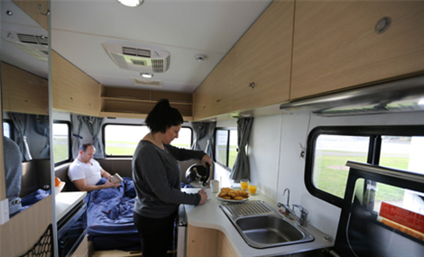 Aussiecampervan's tweet photo. #4Berth with #shower &amp; #toilet #campervan #Vehicle Check: http://t.co/G65k7dZr0o http://t.co/hhiK7RVVu3