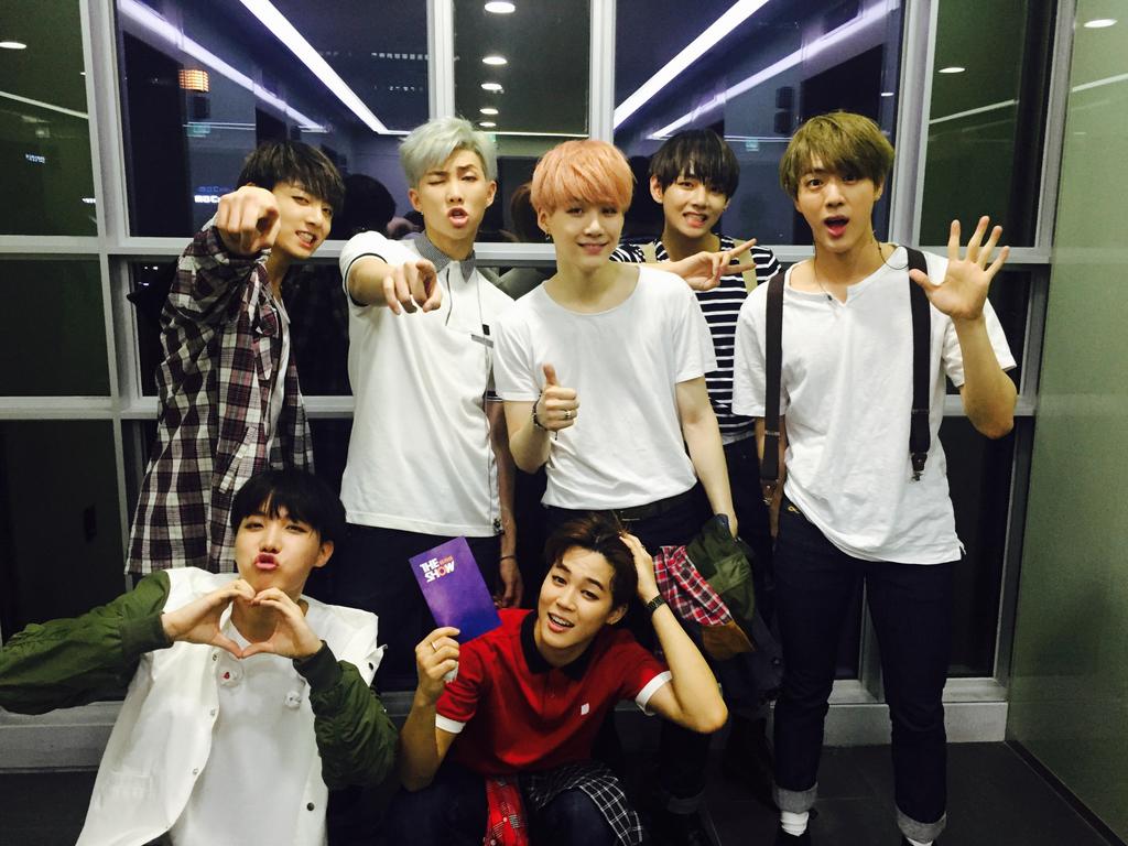  Picture  BTS  at SBS The Show  Twitter 150512 