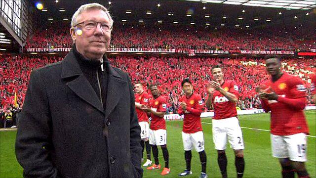 ManUnitedWorld's tweet photo. 2 years ago today, Old Trafford said goodbye to the greatest manager to ever live. #MUFC http://t.co/nk7MiV0q5L