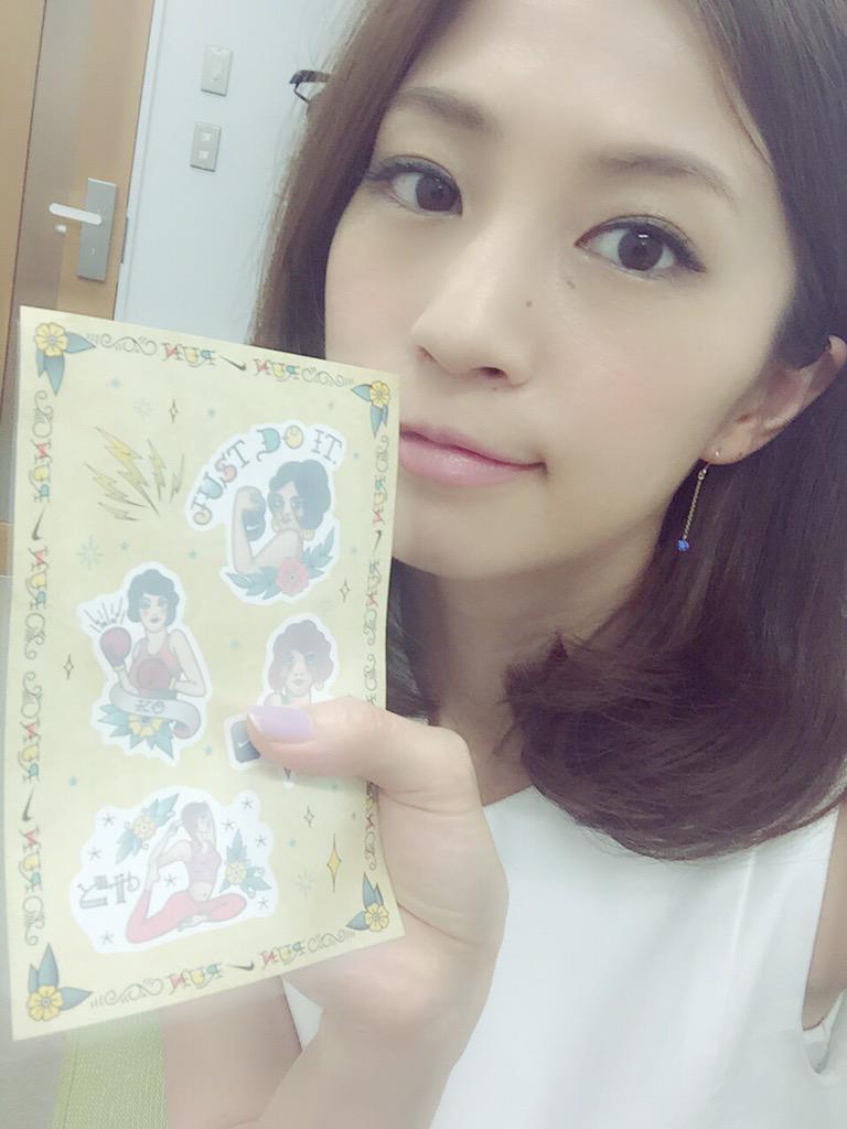 馬場園 梓 V Twitter イラストを見せたいのか 可愛い顔を見て欲しいのか どっちや君は T Co Jxrifddg4f