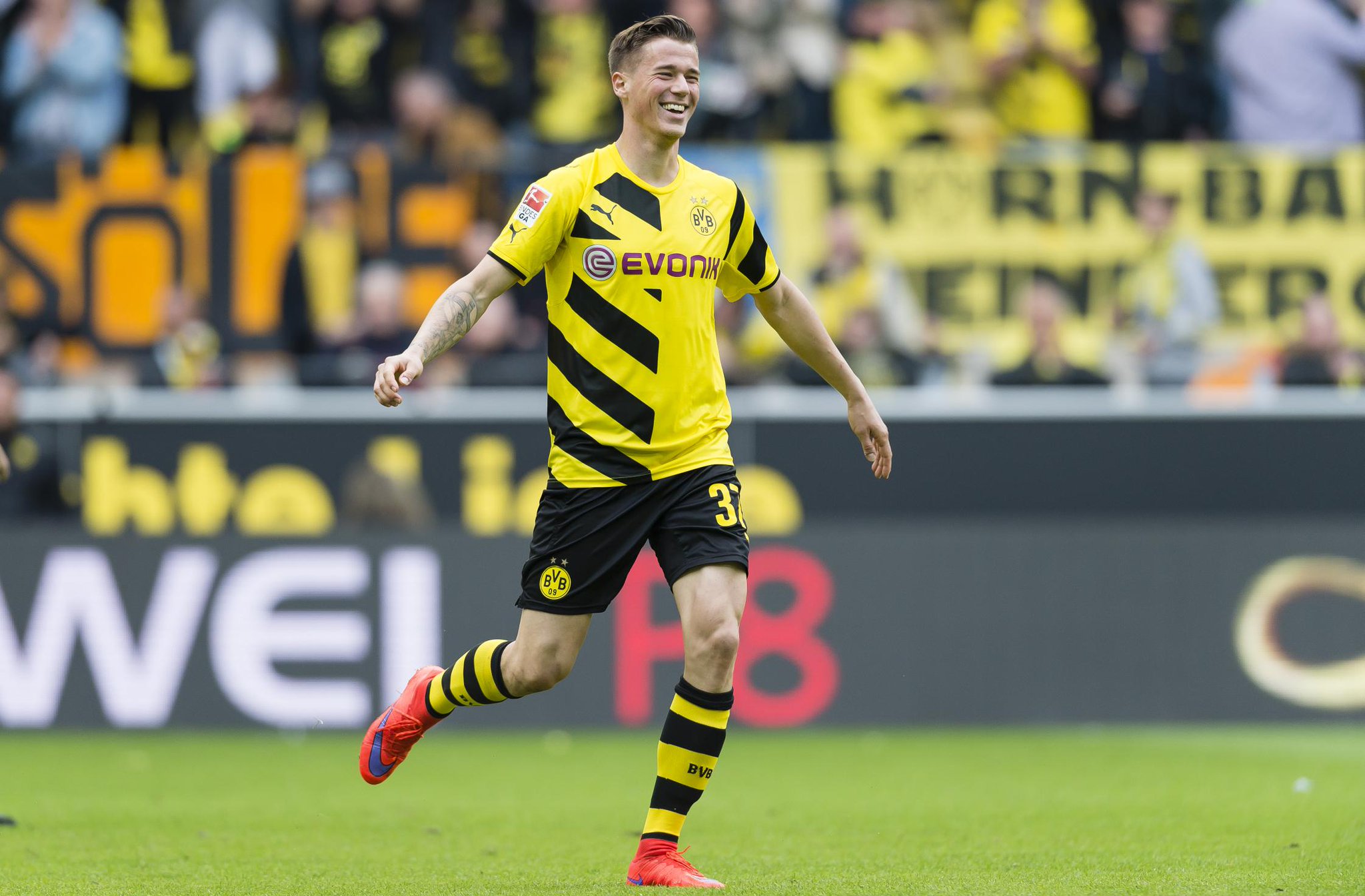 Happy Birthday, Erik Durm! 