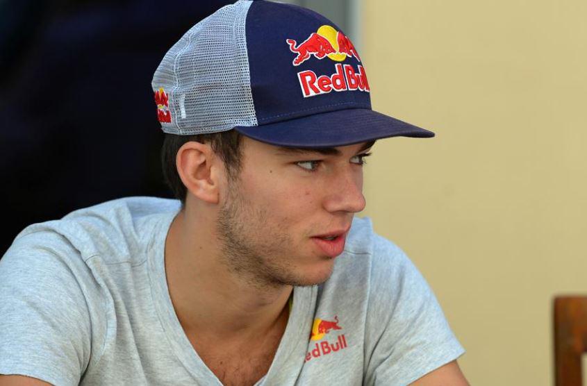 williamssafety's tweet image. Could the 2015 #F1 season have the most #GoodLooking drivers / #TestDrivers ever? #F1Testing I like F1! :)