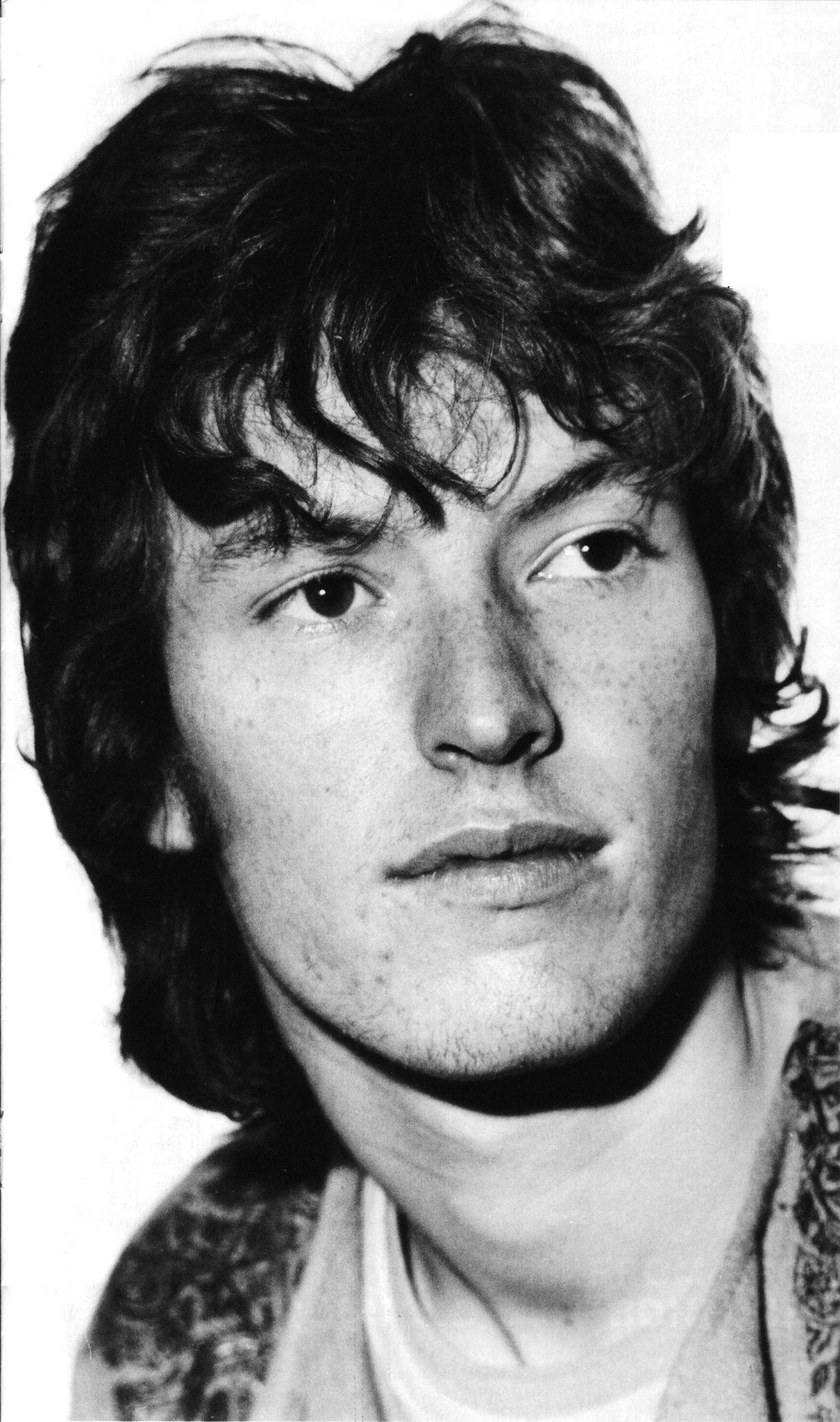 STEVE WINWOOD  , brit singer & guitarrist turns today 67. Happy Birthday Steve! 