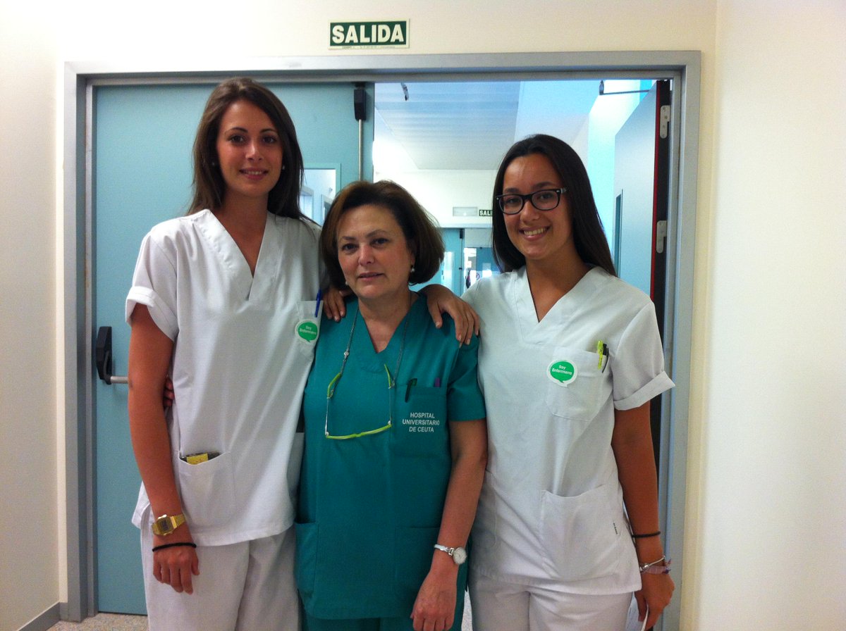 SatseCeuta's tweet photo. Feliz #DiaInternacionalEnfermeria profesionales Hospital @Ingesa_Ceuta #Ceuta #Sanidad http://t.co/YT6G0aH8sH
