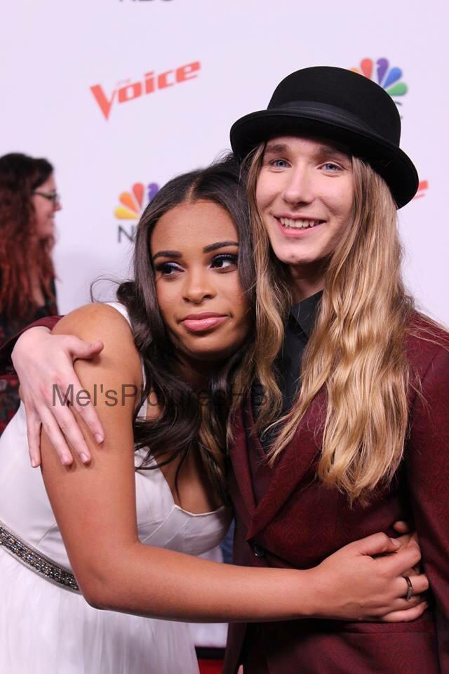 MELSPICTURESHB's tweet photo. #TeamPharrell @SawyerFrdrx @KorynHawthorne #season8 #top5 #TheVoice #starpulse #didyouvote http://t.co/ULnPwJkll5