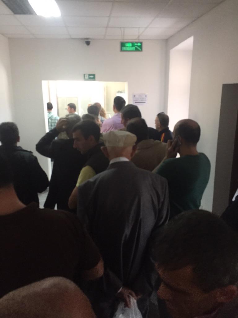 <a href="/blerimzogu/">Blerim Zogaj</a> #thash mos ka ndryshu <a href="/KPrishtines/">Kryeqyteti Prishtina</a>, por prap rendi !  😤 <a href="/dardansejdiu/">Dardan Sejdiu</a>