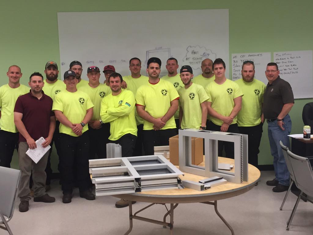 dc21iupat's tweet image. 12 week Glaziers Academy local 252 at the FTI in #philly #supportmiddleclass #DC21 
#unionmovement