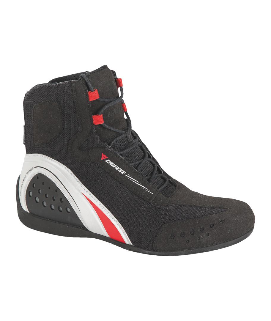 Motonews_ru's tweet photo. Представляем #мотоботы #Motorshoe D-WP http://t.co/3Cog4cg6pp http://t.co/ppZYlhi9UL