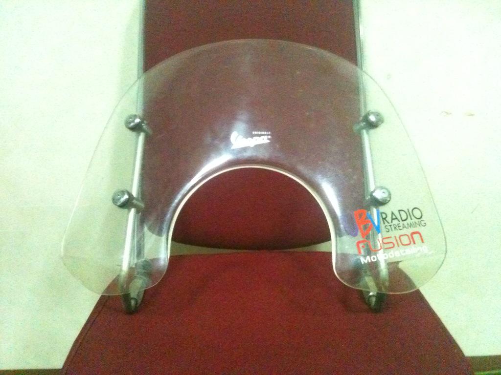For sale Fly Screen second Vespa LX original Piaggio..for price please contact us Wa 089615443365 Line asrenk_jdap