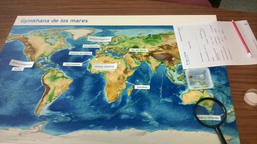 mimonmoni's tweet photo. Descubriendo mundo#MaresMadrid15 http://t.co/MaztGM2akN