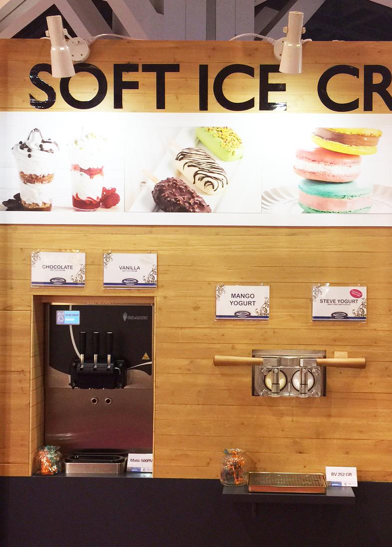GelMaticItalia's tweet photo. Gel Matic machines on display at Hofex 2015, in Hong Kong. #hofex #gelmatic #softserve #frozenyogurt #expressgelato http://t.co/xwnkqs5HKm