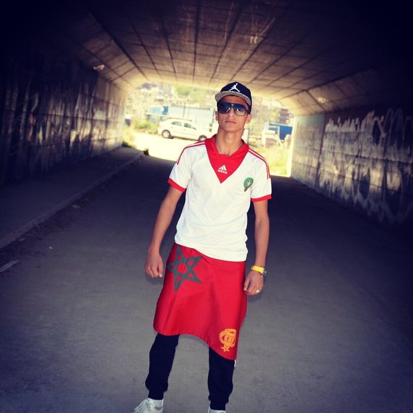 KhalidElPaisano's tweet photo. Representando Marruecos!👌👑 http://t.co/Tb4HEm3PXE