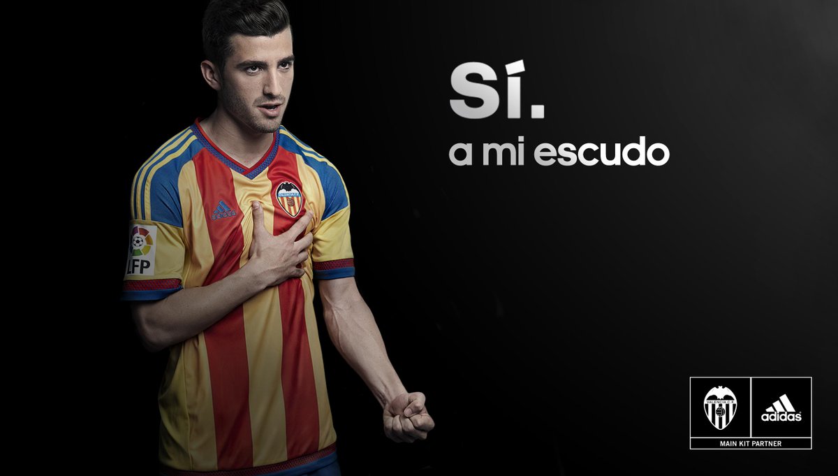 valenciacf's tweet photo. TEAM - @jose_gaya : "Desde el primer momento mi objetivo era quedarme aquí" #EsperitDeLaSenyera #GAYÀ2020 http://t.co/H8u1kPEFd5