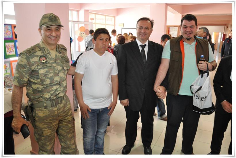 Keşan Gazi Özel Eğitim Uygulama Merkezi ve Özel Eğitim İş Okulu Merkezi Programı
kesan.gov.tr/default_b0.asp…