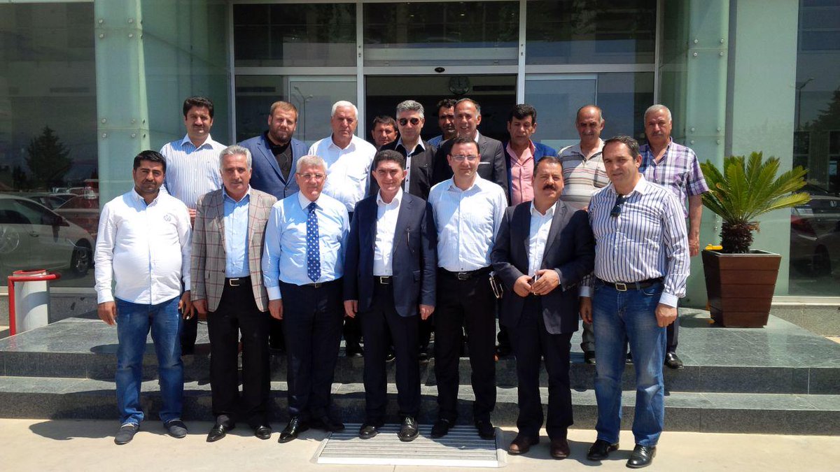 Antalya Honda Bayisi iş Adam'ı Sn GÖYÜK'ü Hemşerilerimizle Ziyaretettik. Antalya Büyük Şehir Belediye Başkanı