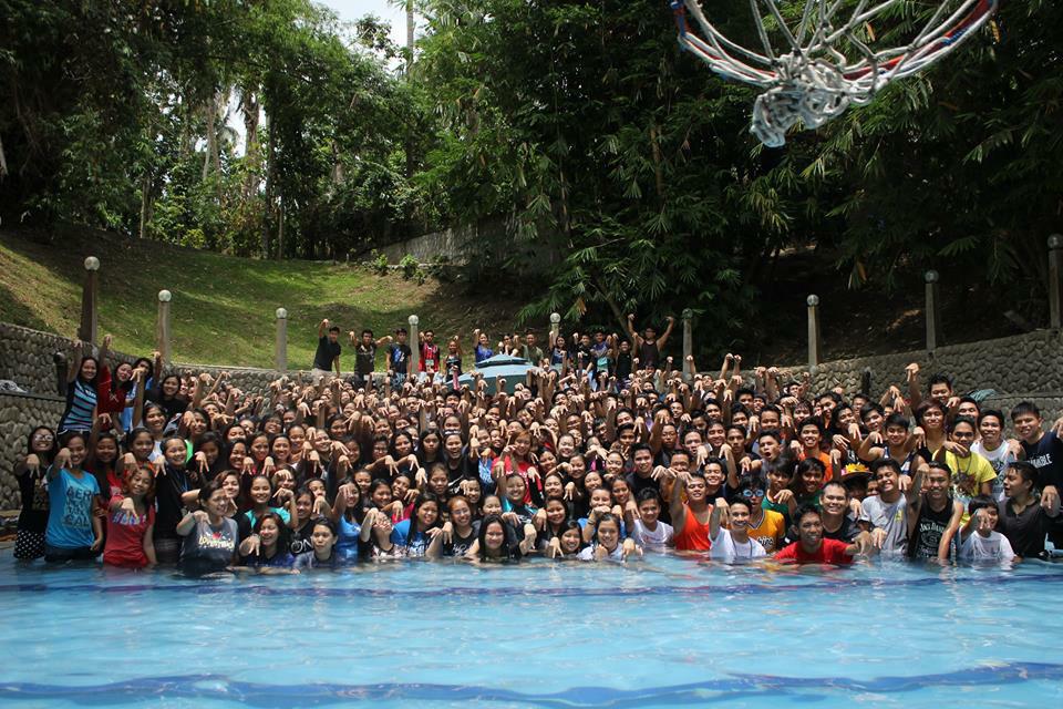 FreedomLand2015's tweet photo. We declare our commitment to our Lord and Saviour! ☝️ #FreedomLand2015 http://t.co/PBSdxwTFNz